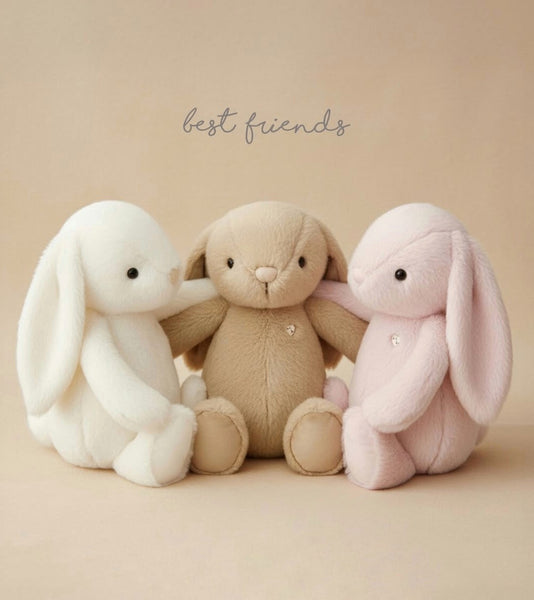 🤍🤎🩷 These Snuggle Bunnies are so sweet. It's no wonder they're a favourite with children and a beautiful inclusion in your Room to Bloom Gift Hamper 🥰