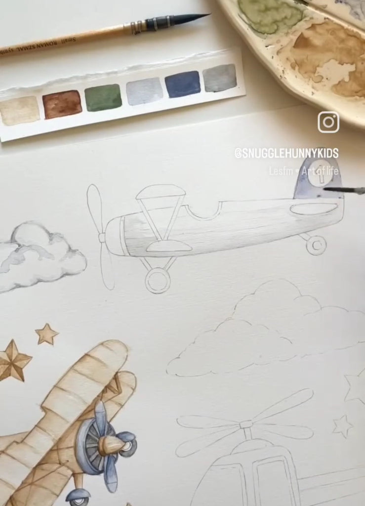 🎨🖌 Beautiful watercolour paintings - this is where it all begins. This week, I launched an exclusive new Snuggle Hunny collection, UP ABOVE. Add a work of art into your next baby gift with a stunning Snuggle Hunny piece.
