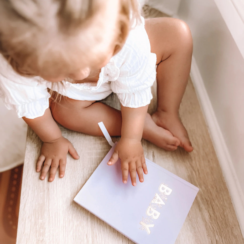 FOX & FALLOW Mini Baby Book Lilac