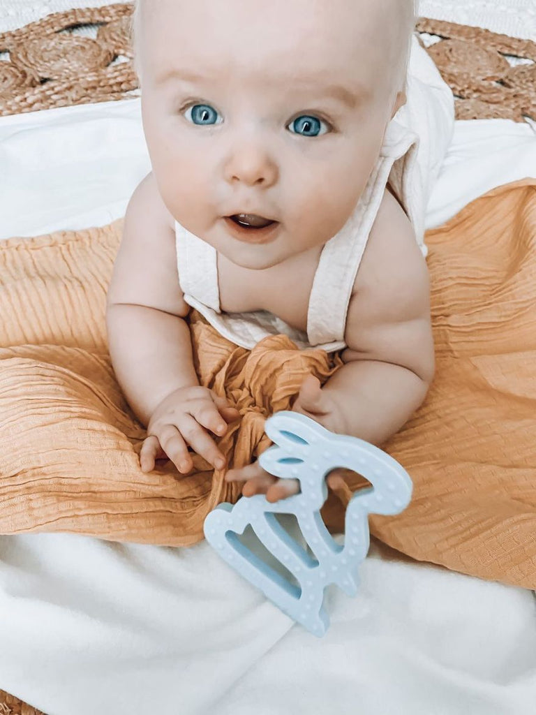 MY LITTLE GIGGLES Bunny Teether Baby Blue lifestyle