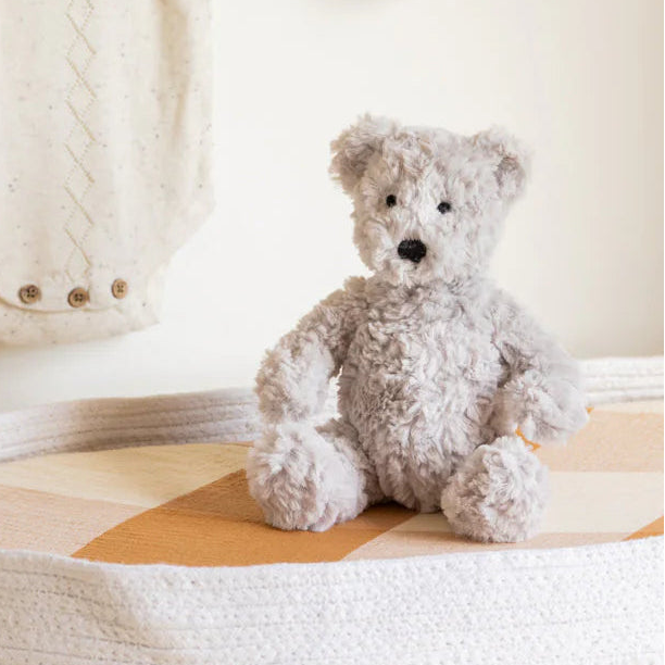 NANA HUCHY Jnr Neddy the Teddy lifestyle