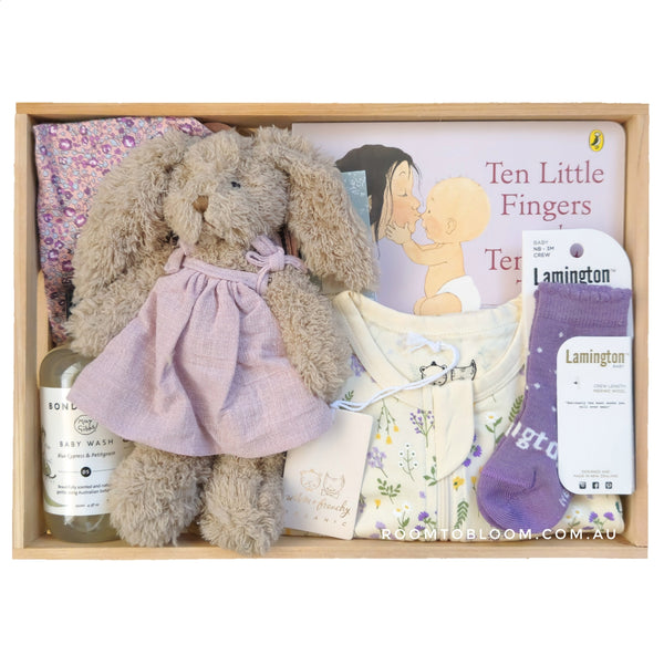 ROOM TO BLOOM Bella Floral Baby Gift Hamper