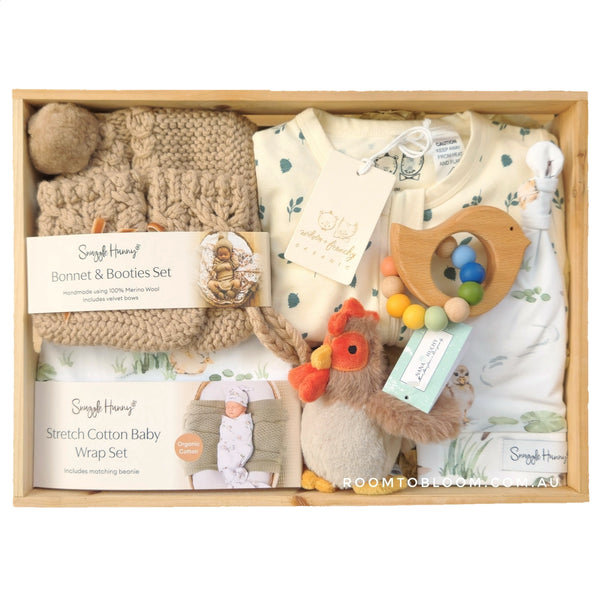 ROOM TO BLOOM Duck & Cluck Baby Gift Hamper