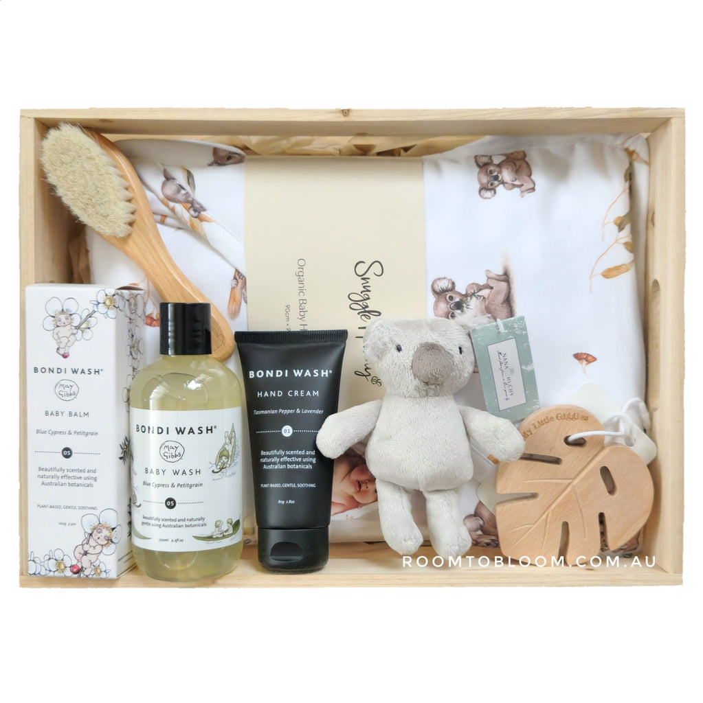 ROOM TO BLOOM Snuggles Baby Gift Hamper