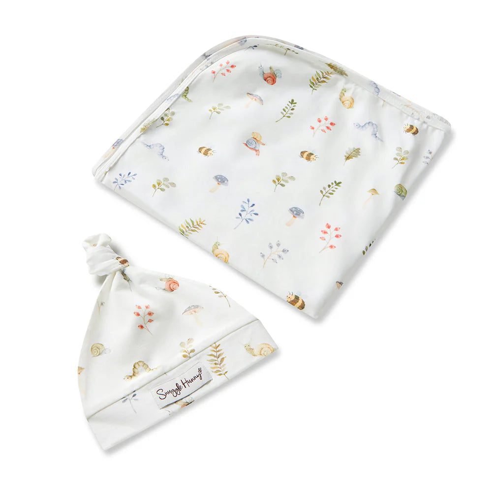 SNUGGLE HUNNY Organic Jersey & Beanie set - Garden Friends flatlay