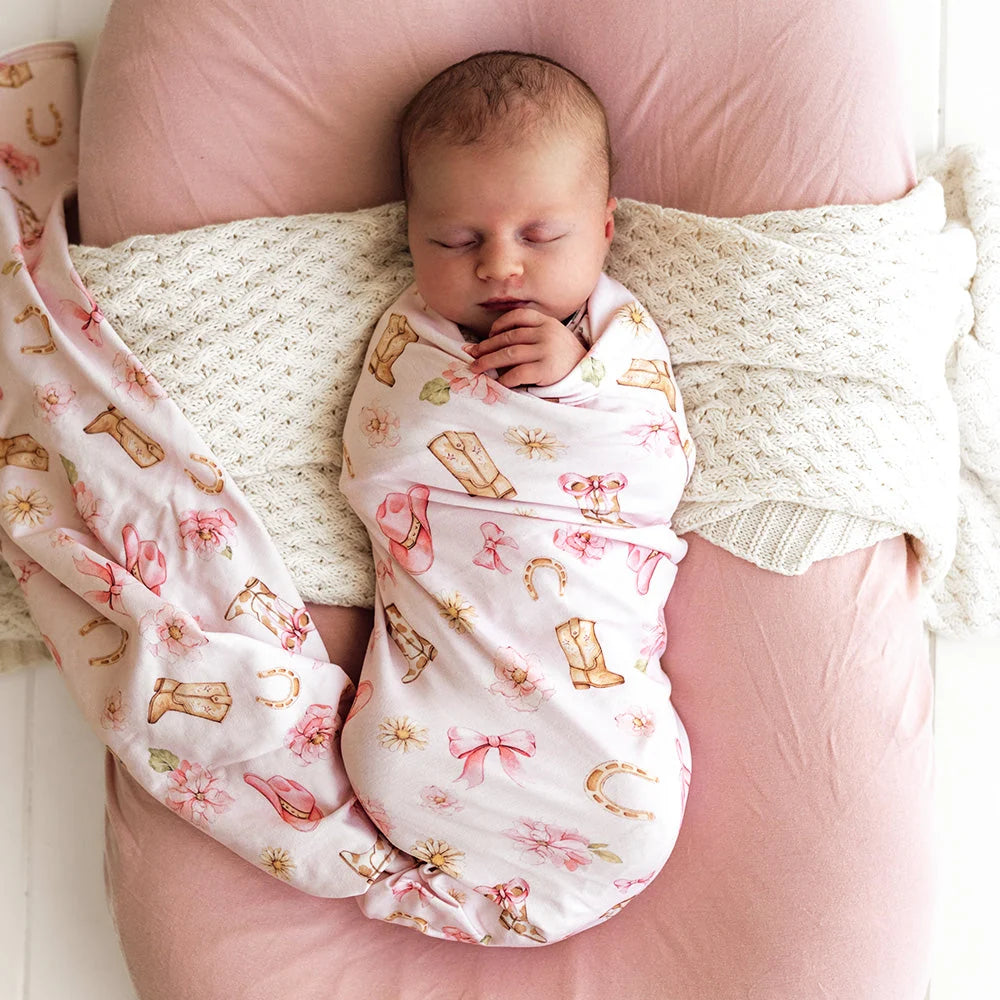 SNUGGLE HUNNY Organic Jersey Wrap & Topknot set | Boots & Bows