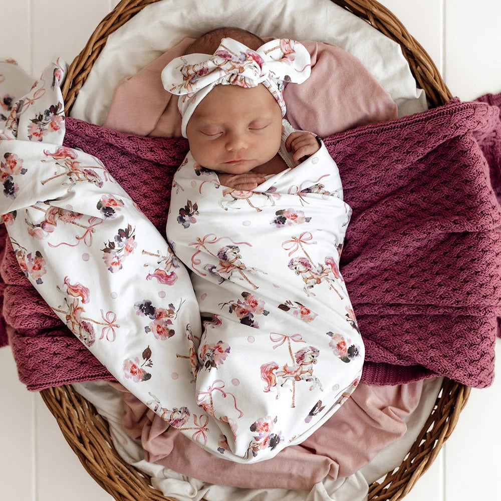 SNUGGLE HUNNY Organic Jersey Wrap & Topknot set | Carousel
