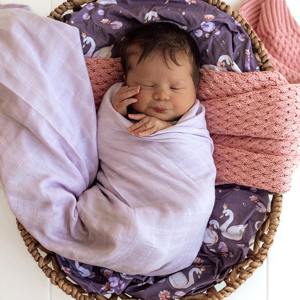 SNUGGLE HUNNY Organic Muslin Swaddle -  Lavender