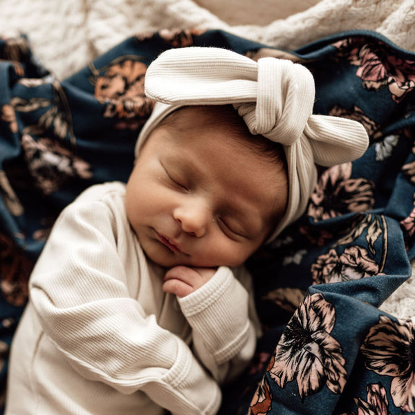SNUGGLE HUNNY Ribbed Topknot Headband - Halo