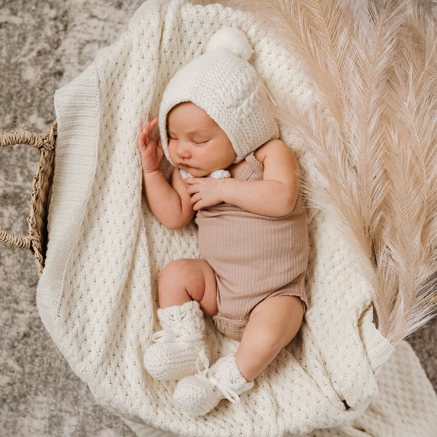 SNUGGLE HUNNY  Merino Wool Bonnet & Booties - Ivory