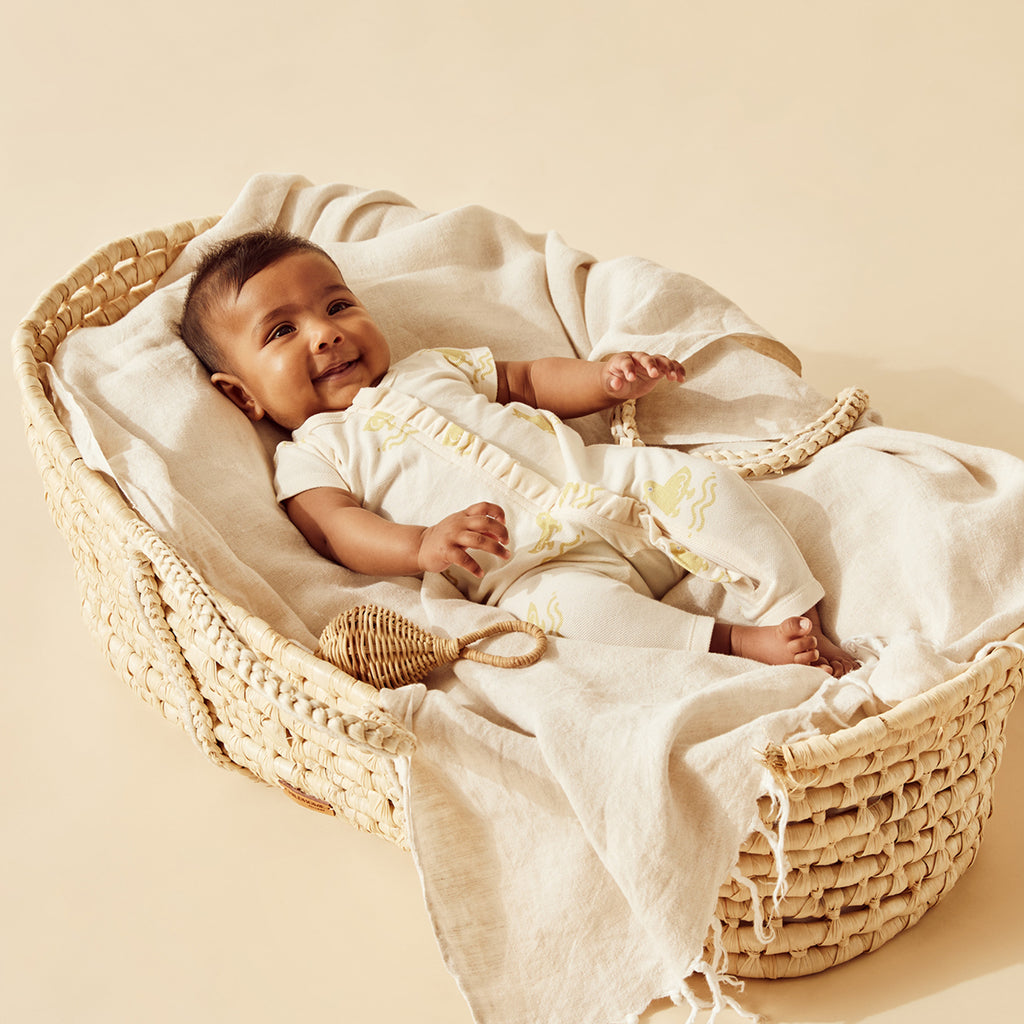 WILSON & FRENCHY Organic Ruffle Zipsuit - Quack Quack lifestyle