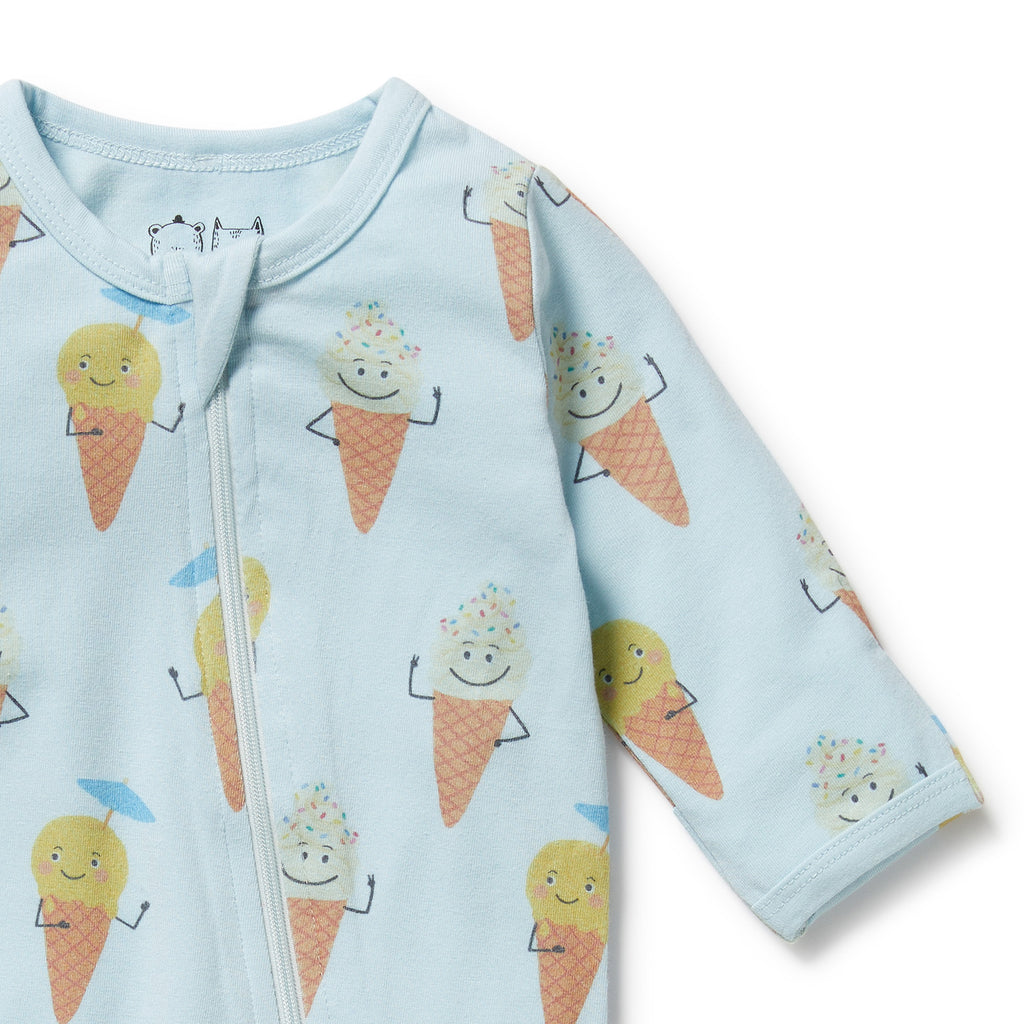 WILSON & FRENCHY Organic Zipsuit - Frosty Friends front detail