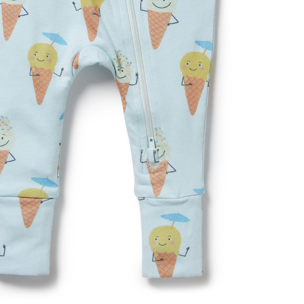 WILSON & FRENCHY Organic Zipsuit - Frosty Friends leg detail