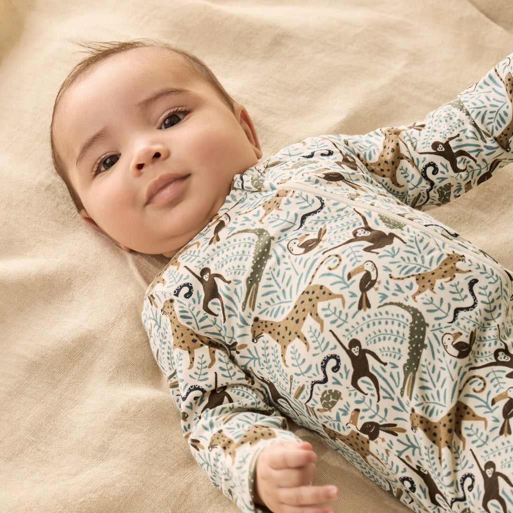 WILSON & FRENCHY Organic Zipsuit - Mini Jungle lifestyle