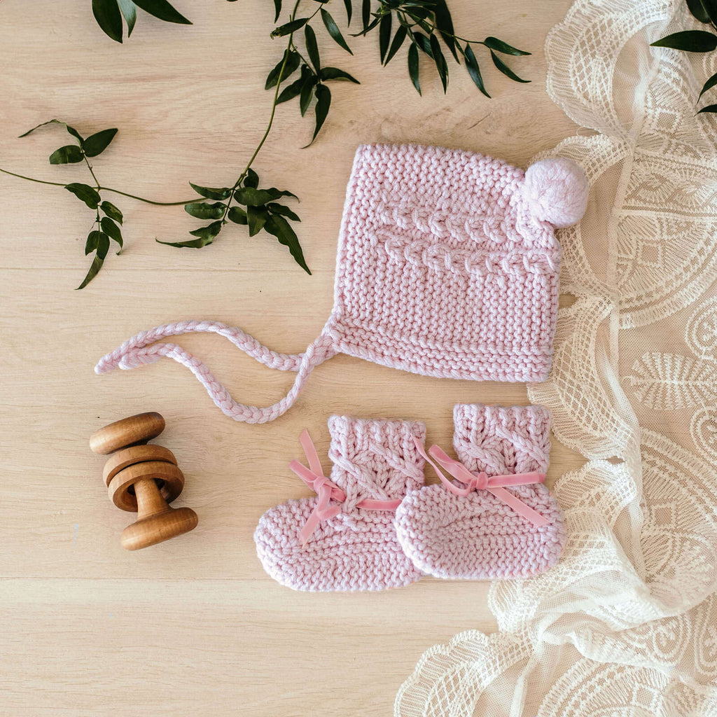 Snuggle Hunny Kids Merino Wool Bonnet & Booties - Pink