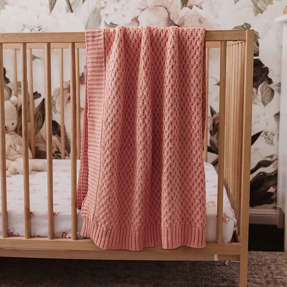 SNUGGLE HUNNY Diamond Knit Baby Blanket - Rosa